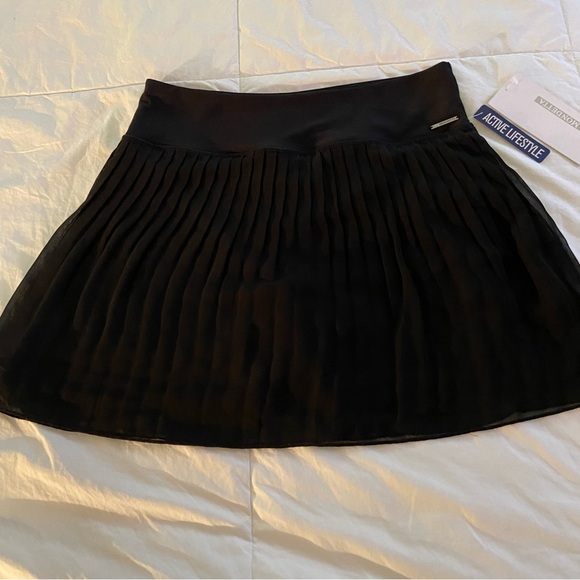 Tennis Skort - Picture 8 of 9